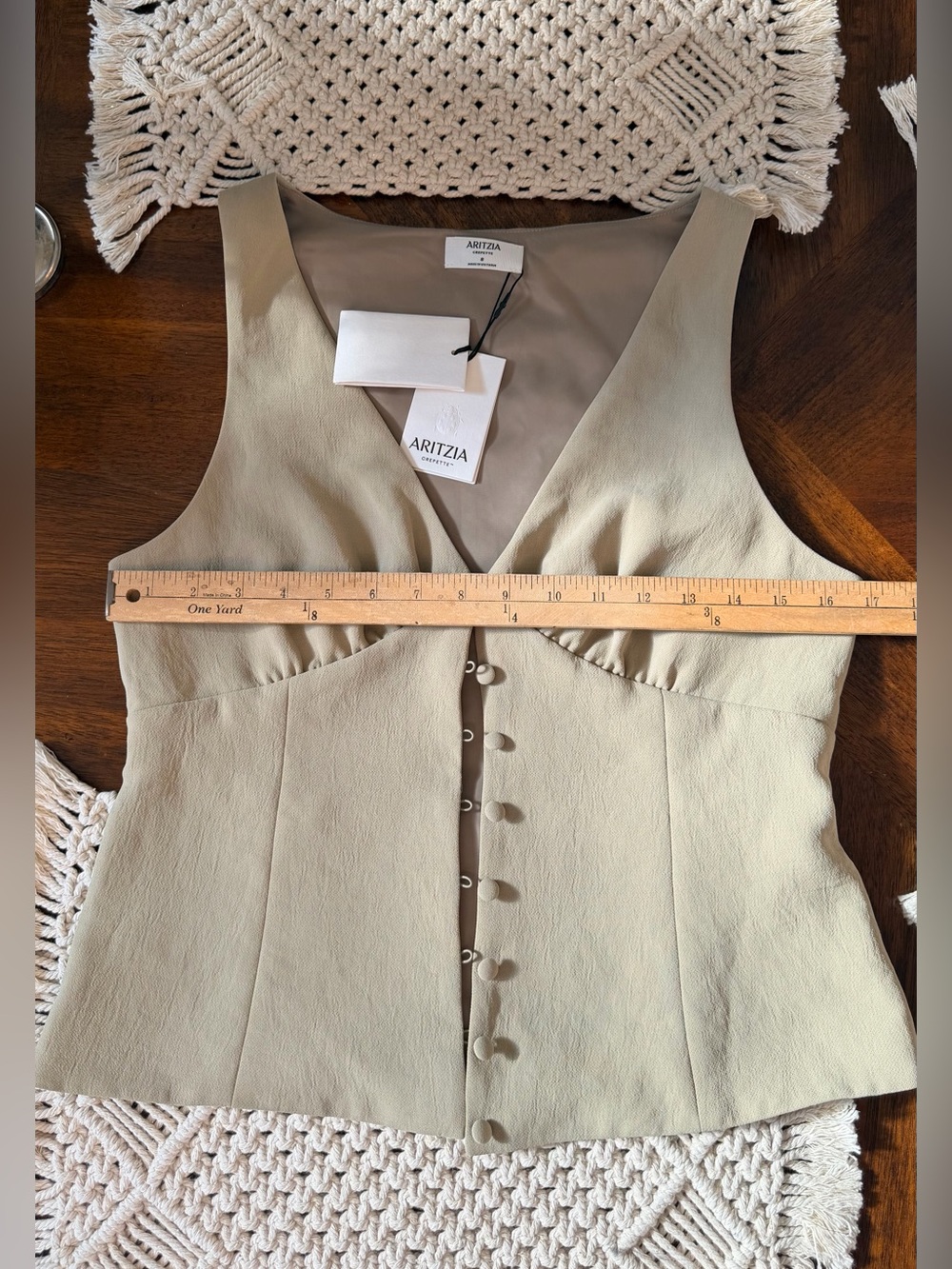 Aritzia Crepette Aperitivo Vest Martini Olive Size 8 NWT - Picture 8 of 10